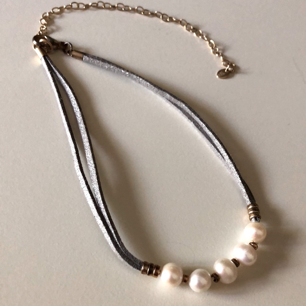 PEARL AND STERLING SILVER Necklace